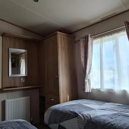 Semesterbostad Kmh Caravans At Flamingo Land *