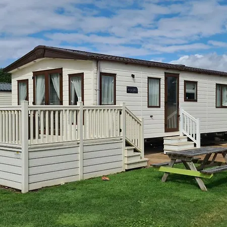 Holiday home Kmh Caravans At Flamingo Land *