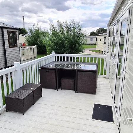 Kmh Caravans At Flamingo Land