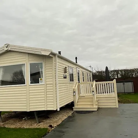 Holiday home Kmh Caravans At Flamingo Land *