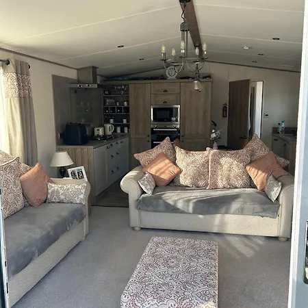 Kmh Caravans At Flamingo Land