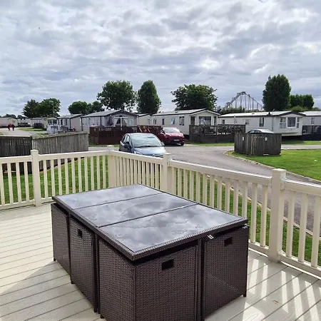 بيت للعطل Kmh Caravans At Flamingo Land Kirby Misperton