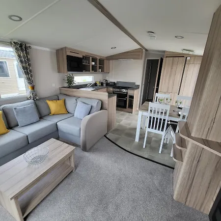 Kmh Caravans At Flamingo Land