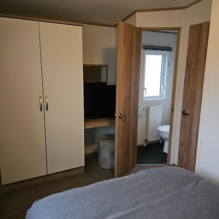 Kmh Caravans At Flamingo Land Holiday home *