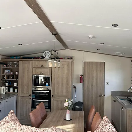 Kmh Caravans At Flamingo Land بيت للعطل *