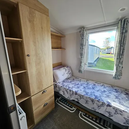 Kmh Caravans At Flamingo Land Kirby Misperton