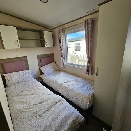 Kmh Caravans At Flamingo Land Holiday home