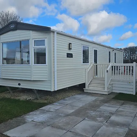 Holiday home Kmh Caravans At Flamingo Land *
